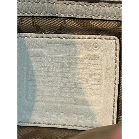 Coach Y2K White Brown Classic Medium Soho Flap Leather Shoulder Bag 9248 China - Picture 4 of 10